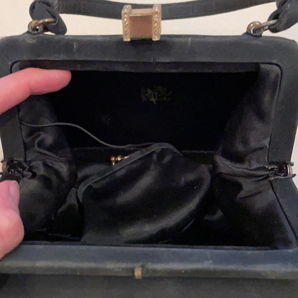 Alter Five Hand Bag - Picture 2 of 4